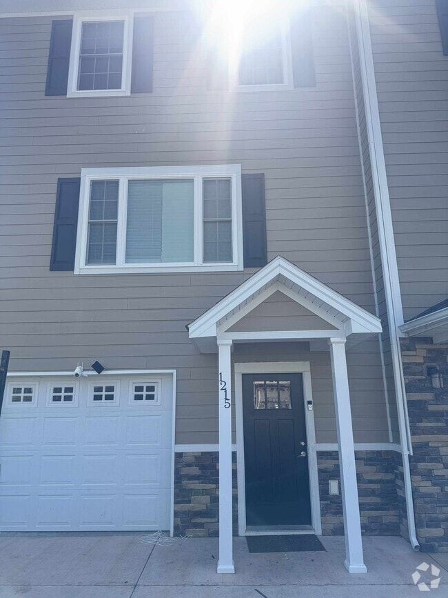 Building Photo - 1215 Harvest Ct Rental