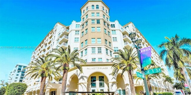 Building Photo - 99 SE Mizner Blvd Unit 33 Rental