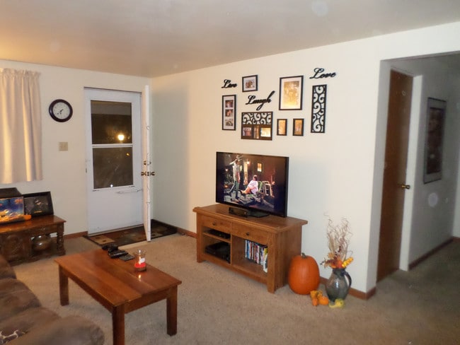 Photo - Lamplighter Aggieville - 525 N. Manhattan