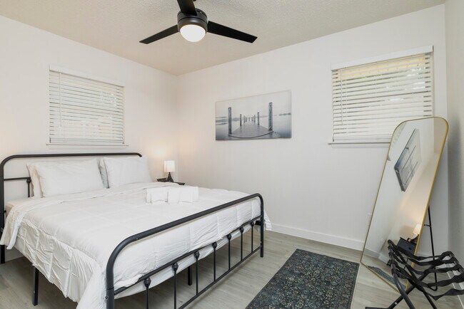 Photo - 1704 Kynette Dr