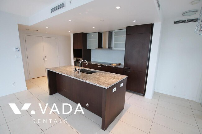 Photo - Patina 2 Bedroom Apartment For Rent 2502-1028 Barclay St Vancouver: VADAPM.com Unit 2502