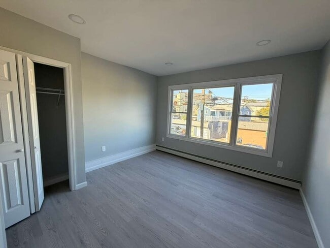 Photo - 17 E 15th St Unit 2