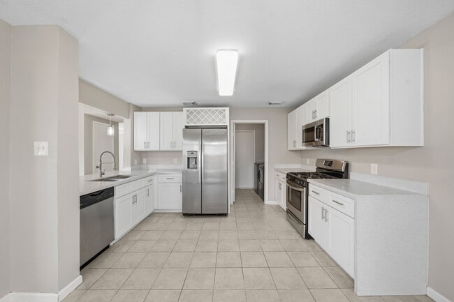 Photo - 21619 Knightsbrook Ln