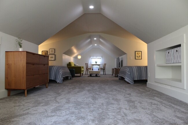 Photo - 2514 S Ainsworth Ave