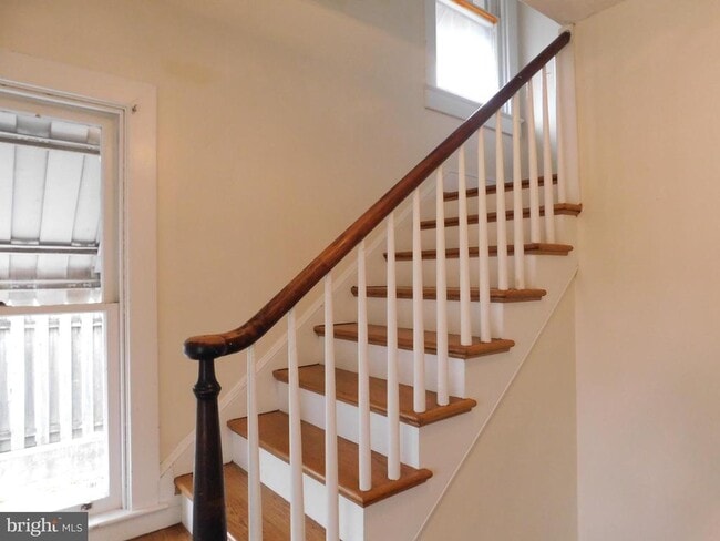 Photo - 614 National Ave