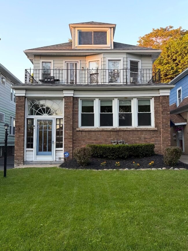 Building Photo - 481 McKinley Pky Unit Gabriel