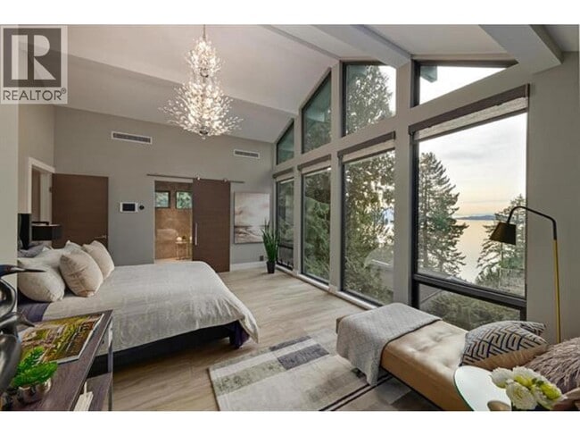 Photo - 445 Mountain Dr