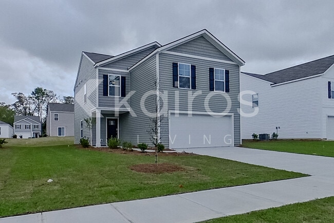 Photo - 135 Overstreet Way