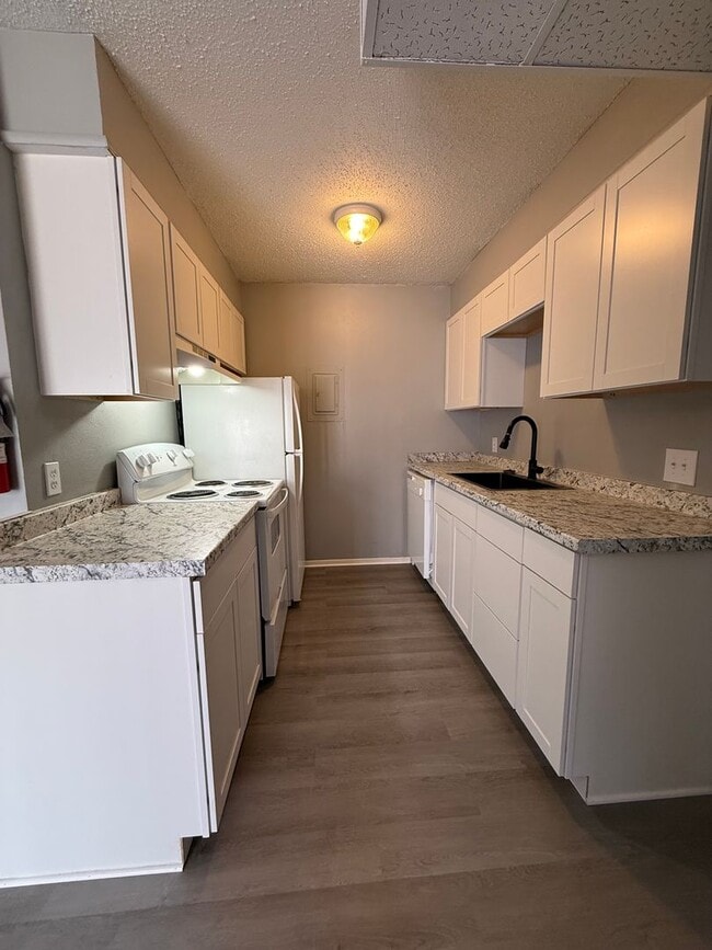 Photo - Rosewood Park Apartments UP