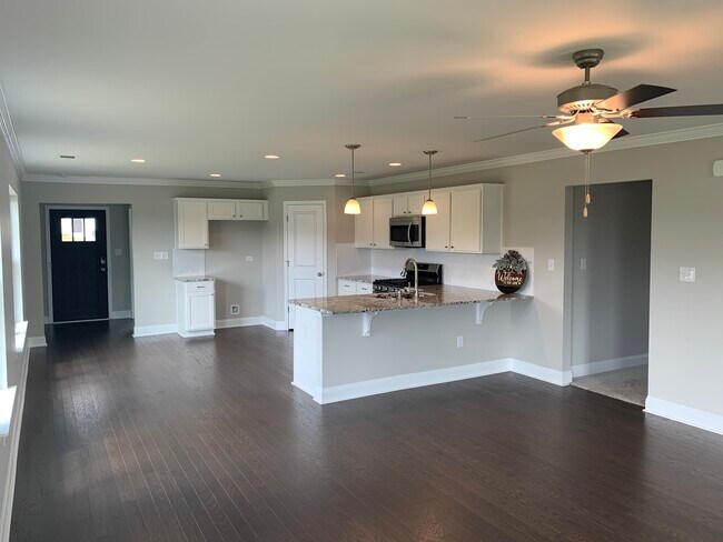 Photo - 159 Daffodil Ct