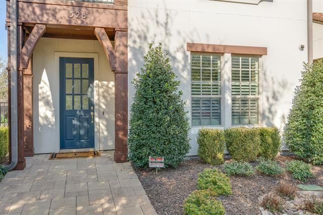 Photo - 528 Sandy Ln