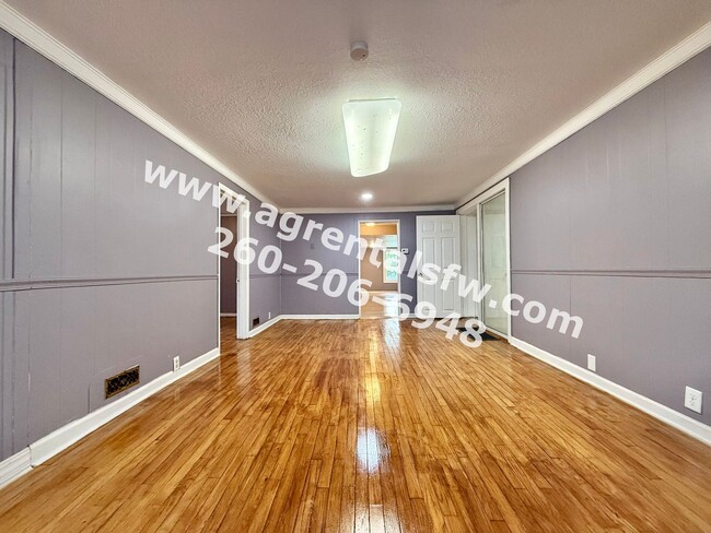 Photo - 2122 Olladale Dr