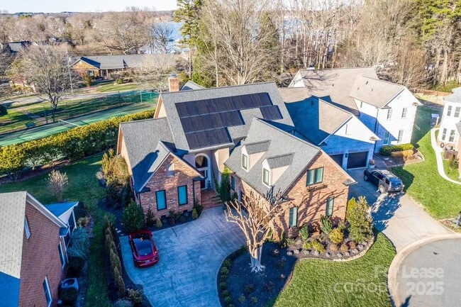 Photo - 7323 Swansea Ln