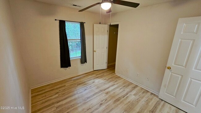 Building Photo - 830 Wood Creek Dr Rental