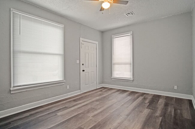 Photo - 3124 NW 30th St