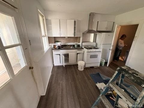 Photo - 82 William St