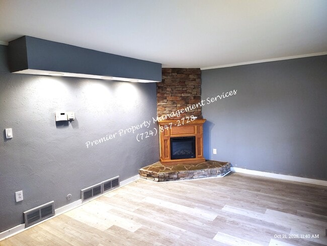 Photo - 2051 Broadhead Fording Rd