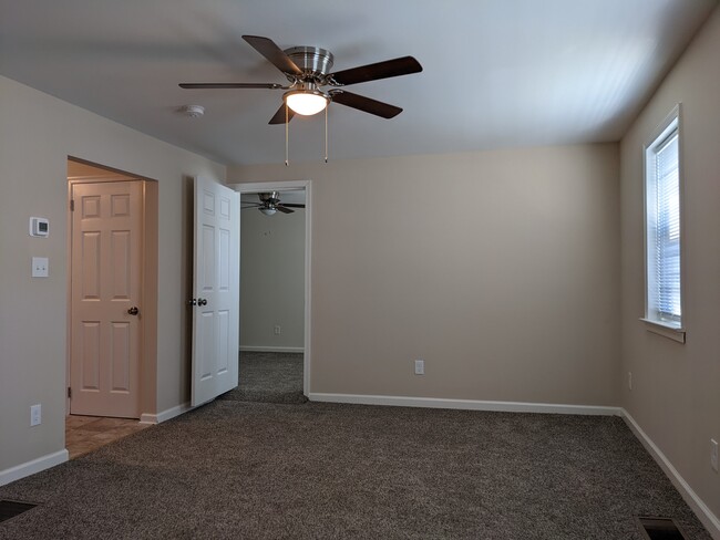 Living Room - 2 S Main St Apartments