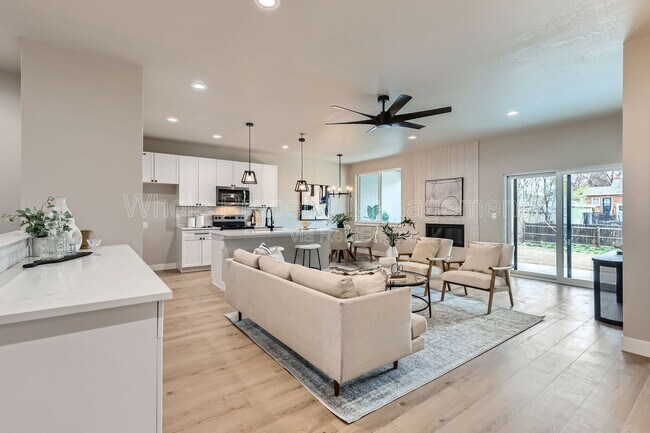 Photo - 31 S Gray St