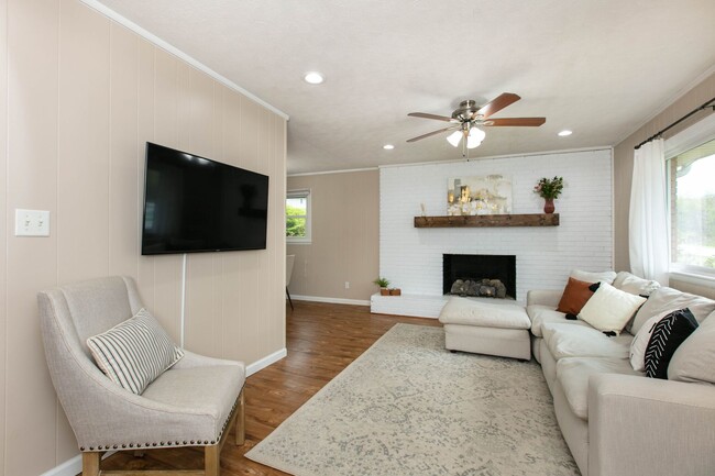 Photo - 3BR/2BA Home with Detached Garage – Fletcher, NC