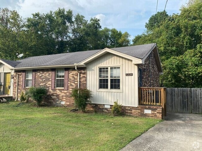 Building Photo - 2 Bedroom Inglewood Duplex! Rental