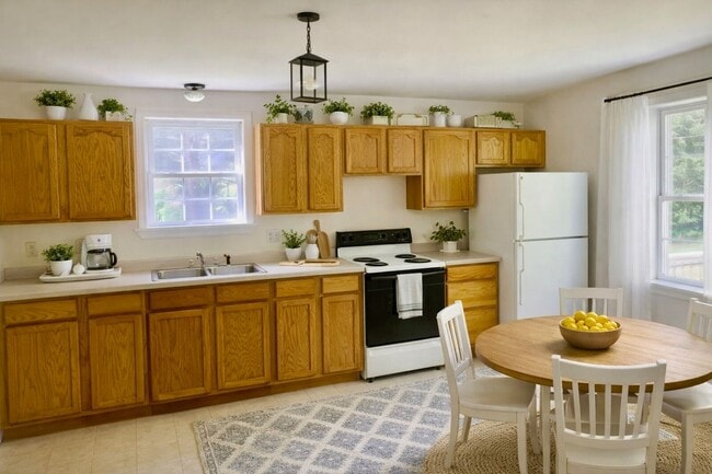 Photo - 14 Bragdon Rd
