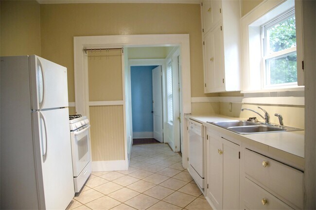 Photo - 601 N Forest Heights