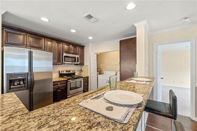 Photo - 610 Mill Pond Dr