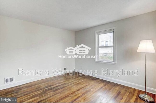 Photo - 3219 Taylor Ave Unidad 1