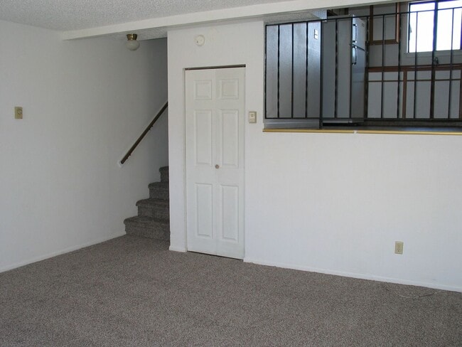 Photo - 257 Canby St