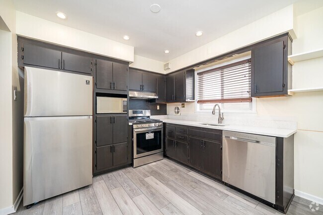 Building Photo - 121 Ogden Ave. Unit 2 Rental