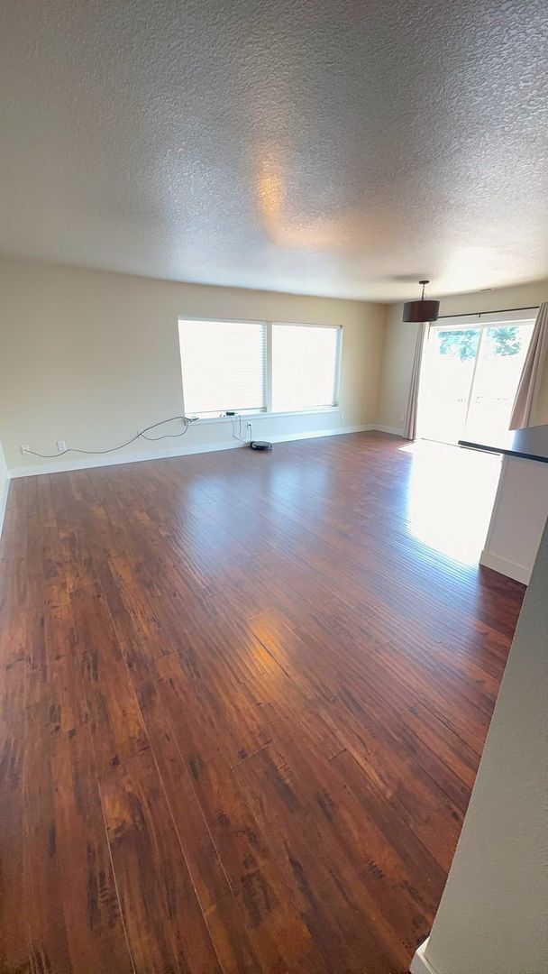 Photo - Single Level 3 bed 2 bed Home in Dallas, O...