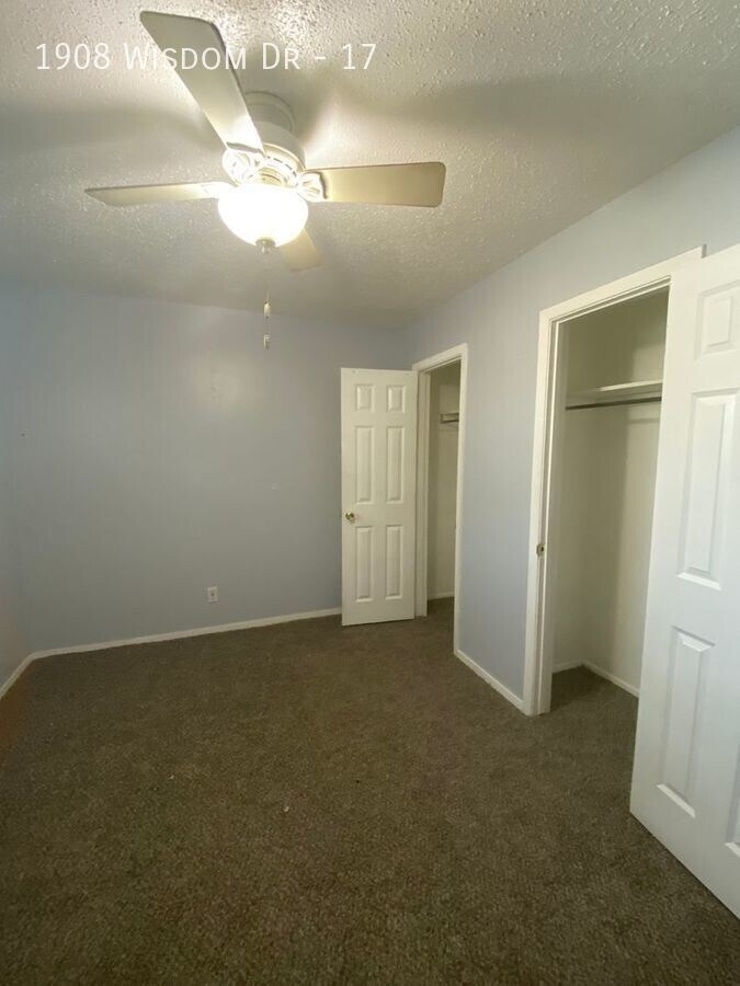 Photo - 1908 Wisdom Dr Unit 17