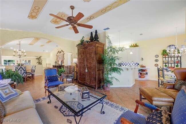 Photo - 10801 Crooked River Rd Unit 203