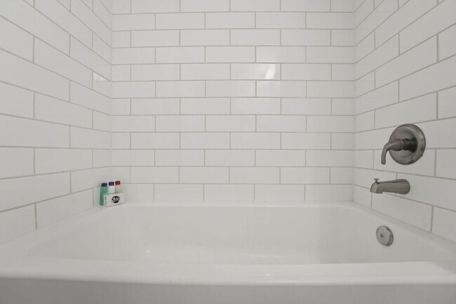 824 Camino La Costa Unit SI FL2-ID1612613P