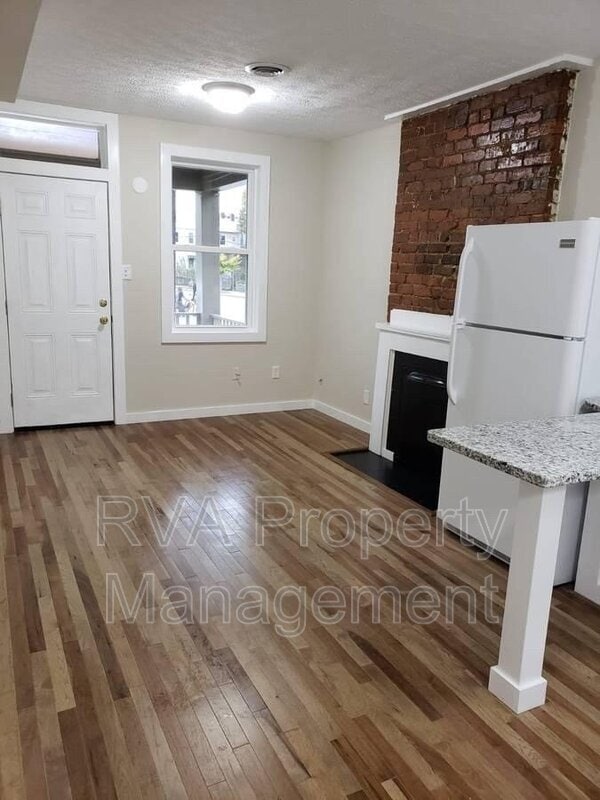 Photo - 600 N 32nd St Unidad A