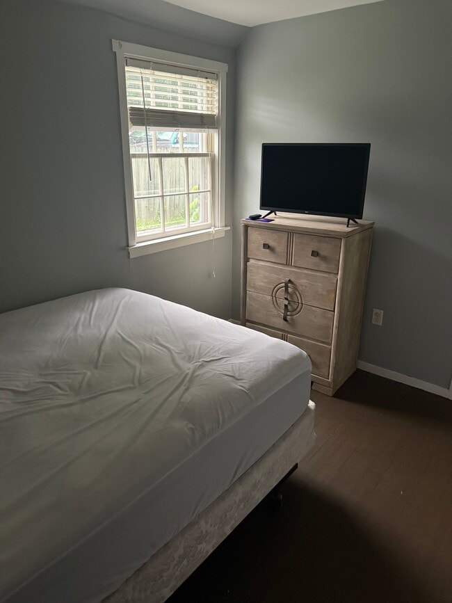 Photo - 751 S Miller Ct