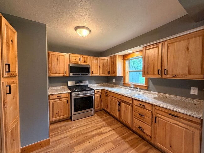 Photo - Cozy 2-Bedroom Home for Rent in Atalissa IA!