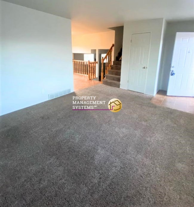 Photo - 4 Bedroom Home in Taylorsville!