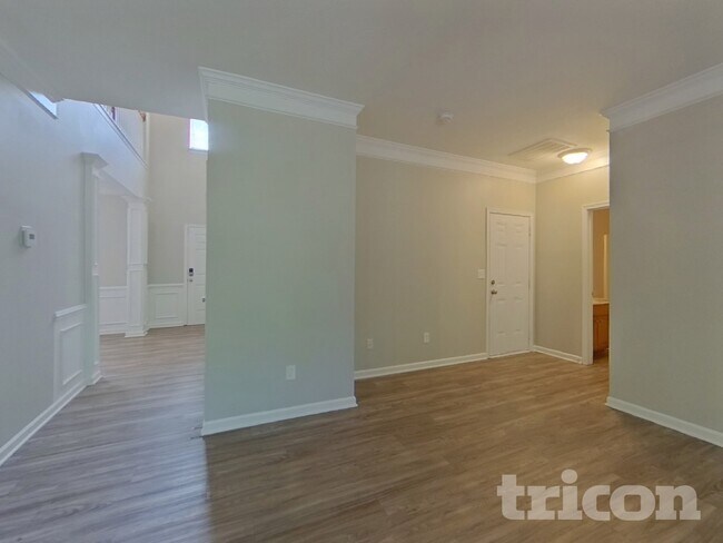 Photo - 2721 Forest Grove Ct