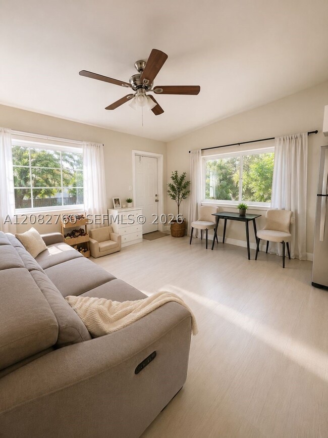 Building Photo - 1557 NW 66th St Unit 1557
