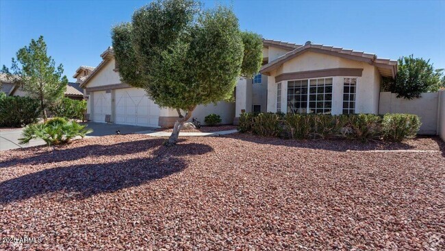 Building Photo - 2705 E Verbena Dr Rental