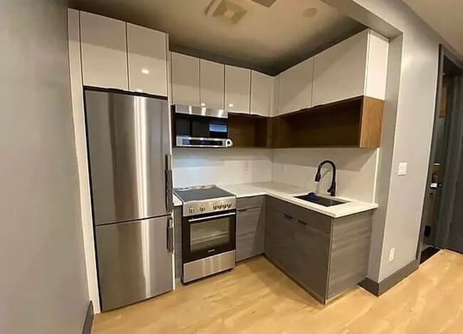 Photo - 314 Sumpter St Unit 1A