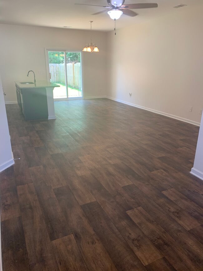 Photo - 215 Orange Pond Ct