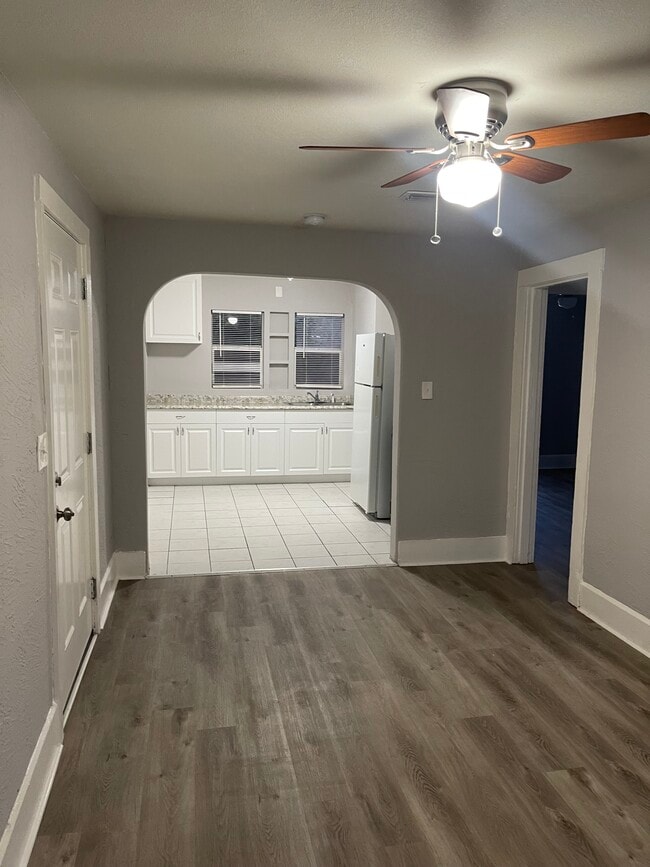 Photo - 776 14th Ave S