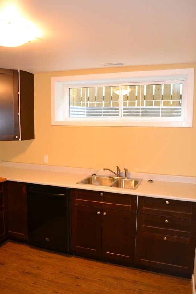 Photo - 2513 McPherson Ave