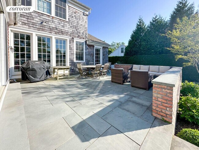 Photo - 33 Layton Ave