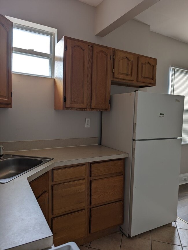 Photo - 2227 Linden Ave Unidad C