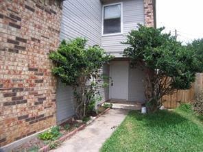 Building Photo - 2636 Gwendolyn Ln