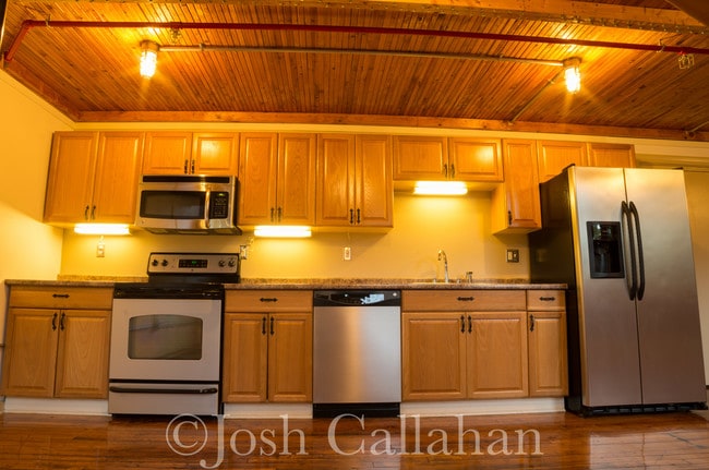 Kitchen - Auburn Station a Secluded Gated Community